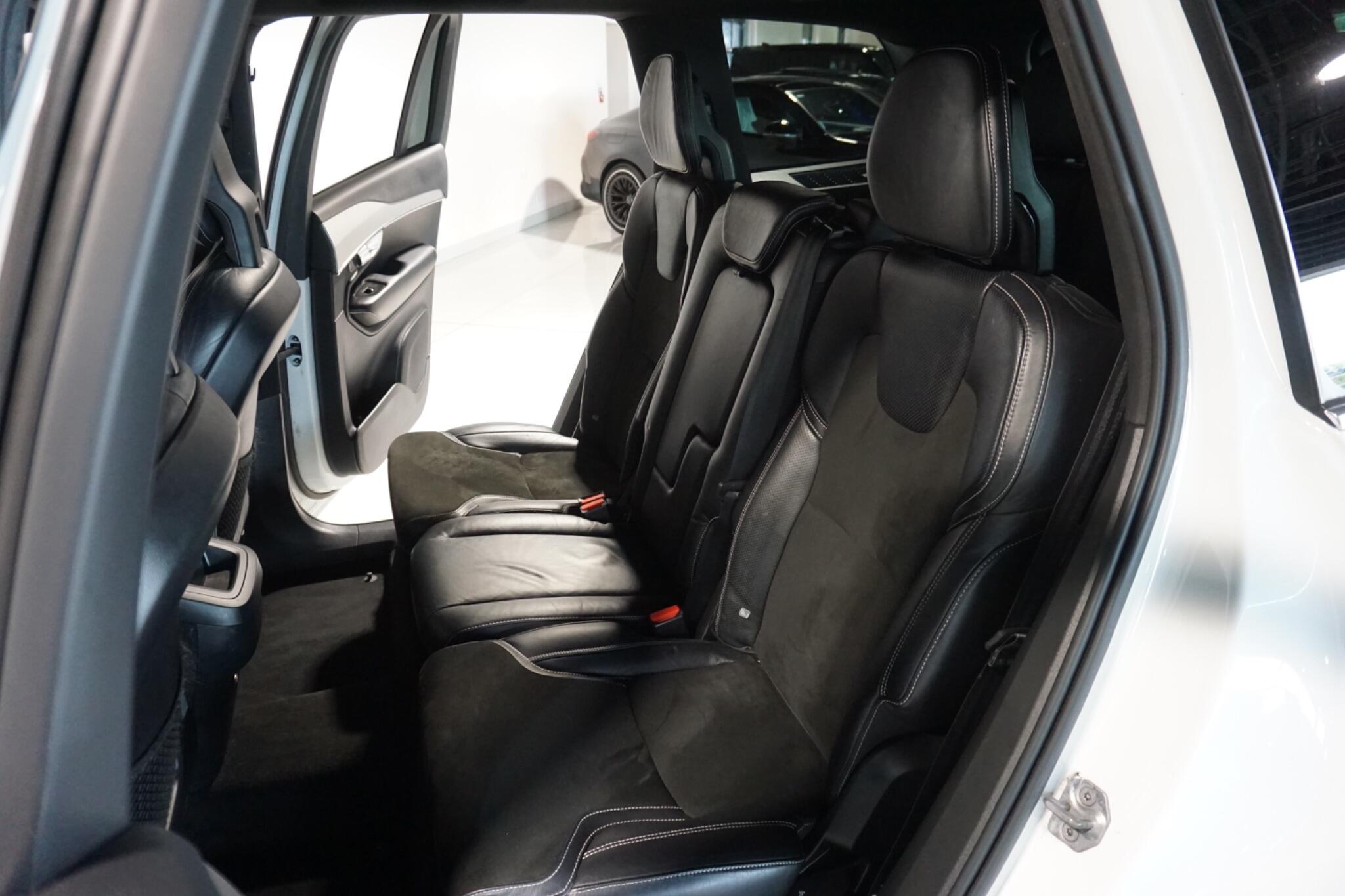 Volvo XC90 2.0 D5 PowerPulse R-Design SUV 5dr Diesel Auto 4WD Euro 6 (s/s) (235 ps)